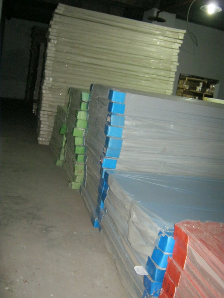 PVC板 现代建筑装饰中的多功能材料