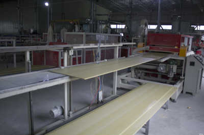 广东亿森源装饰材料 绿色创新的建筑装饰典范